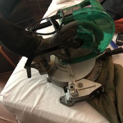 Metabo HPT 10-in Single Bevel Compound Corded Miter Saw