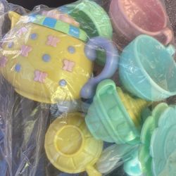 Fisher-Price magical tea set