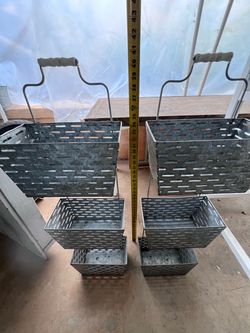 Metal basket rack x2