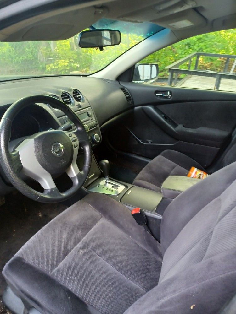 Does Run 2007 Nissan Altima 2.5 S OPTIONAL PARTS DOES RUN