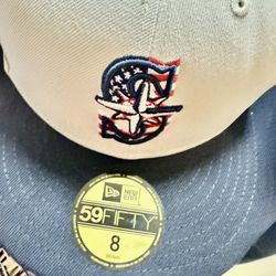 Men’s Size 8 Official MLB July Collector Mariner’s Hat-