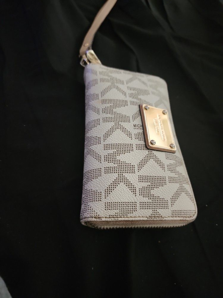 Mk Wallet