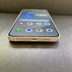 Unlocked Samsung Galaxy S25 FE 128GB White