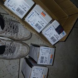 Various Concrete Anchor Screws