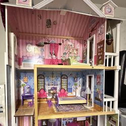 Doll House