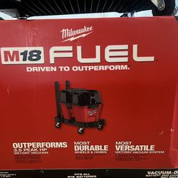 Milwaukee M18 FUEL 6 Gal. Cordless Wet/Dry Shop Vacuum with Filter, Hose, and Accessories