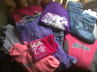 Girls clothes..mostly size 6