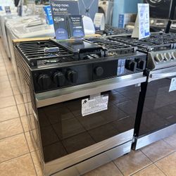 Samsung Bespoke 30 in. Slide In Gas Range 5 Burners Stainless Steel