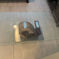 Pre-Owned Coffee Table 