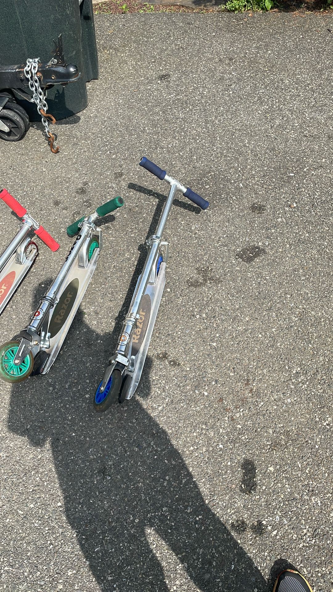 4 razor Scooters
