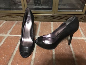 Size 9 heels