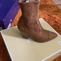 Michael Kors size 5.5