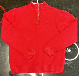 Christmas Sweater Size M (12-14) Youth Tommy