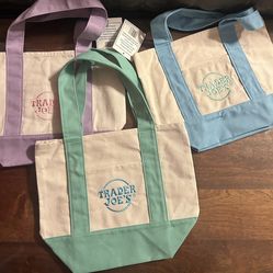 trader joe’s mini canvas bags pastel spring
