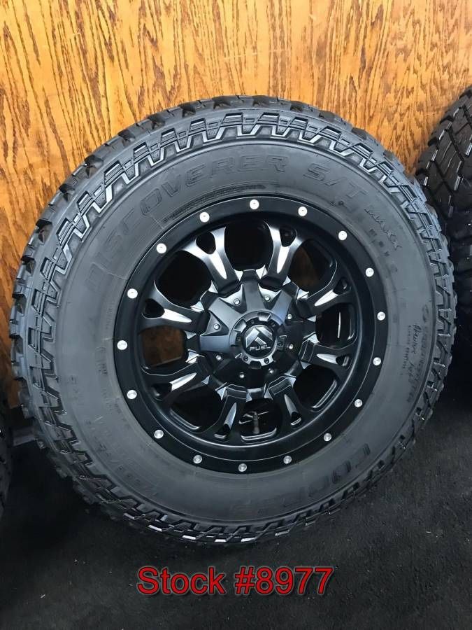 LT285/65R18 Cooper Discoverer S/T Max Tires With 18x9 Fuel Alloy Wheels ...