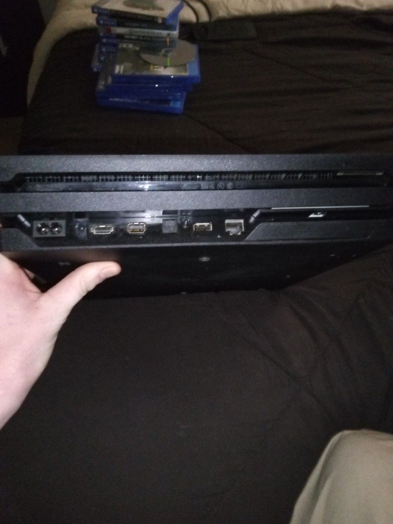 Sony PlayStation 4