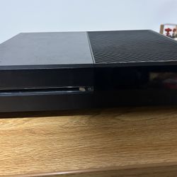 Used Xbox One Without Controller 