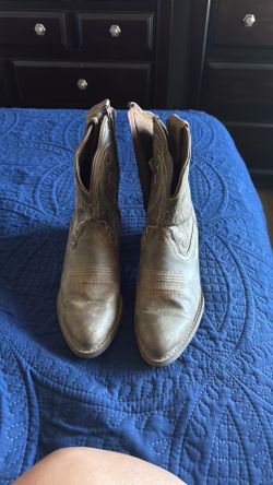Women’s Durango cowboy boots