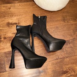 Platform Boots / Heels