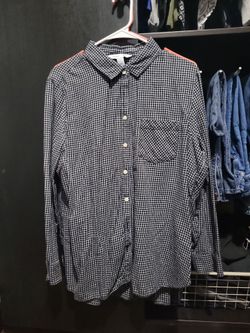 Old Navy Plaid Button-Down Shirt