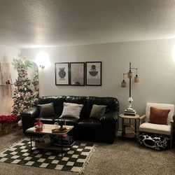 Free Black Leather Couch And Loveseat 