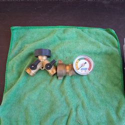 Water Pressure Regulater,  And Double Head Water Hose Connecter 