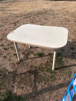 Free table