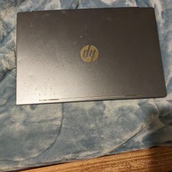 HP Pavilion 15" 950 GB storage 8 GB Ram AMD Ryzen 5