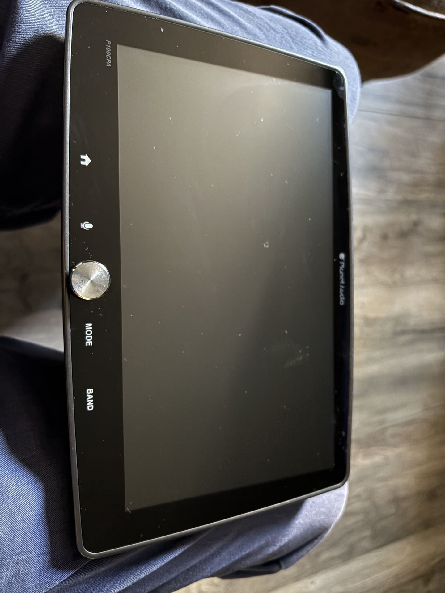 Car Audio Stereo System By planet Audio model p100cpa