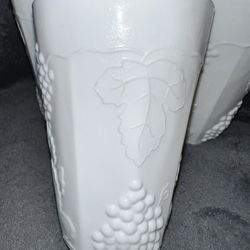 Vintage Harvest Colony Milk White Glass Tumbler Raised Grape Vines Set of 3