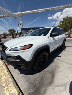 2018 Jeep Cherokee