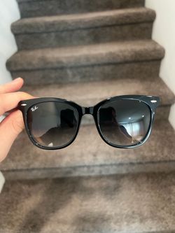 NEW original Ray Ban women’s