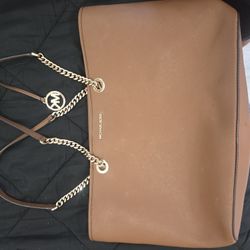 Michael Kors Purse/handbag