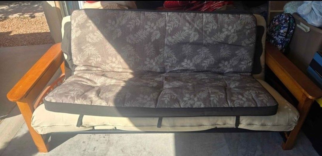 FULL SIZE FUTON