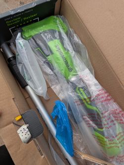 Greenworks 24V 8 in Cordless Pole Saw - Extends to 9 ft, Tool Only PSA600