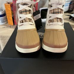 Sorel Women Boots