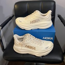 Hoka Bondi 9 Size 9B Women’s $100