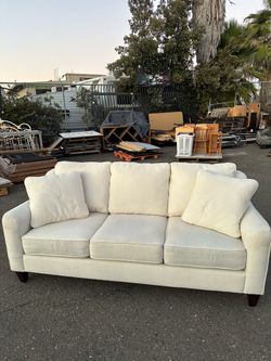 3-Seat Sofa with Throw Pillows