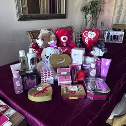 Valentines Gift 🎁 Victoria Secret Perfumes Lotion 