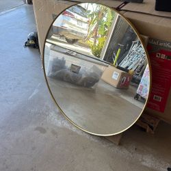 Round Gold Mirror 