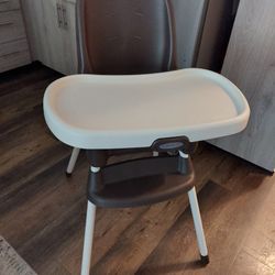 Graco Grow with Me Highchair