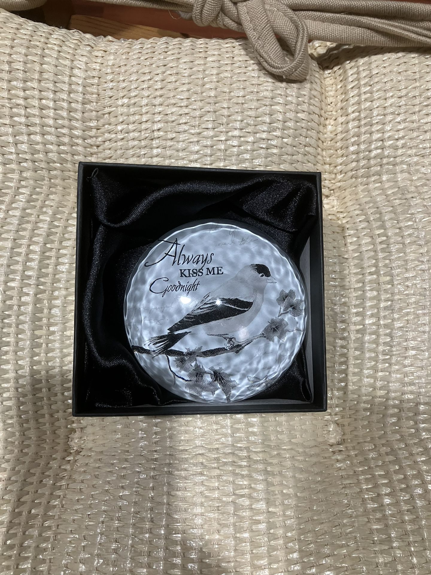 Paperweight
