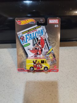 Hot.wheels Premium POP culture TRUCK Combat MEDIC