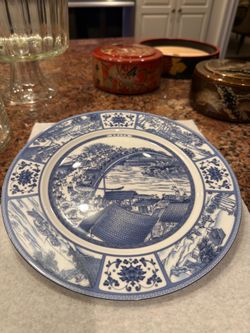 Blue & White Chinese Landscape Porcelain Decorative Plate