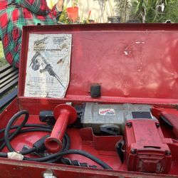 Milwaukee Eagle Heavy Duty Rotary Hammer