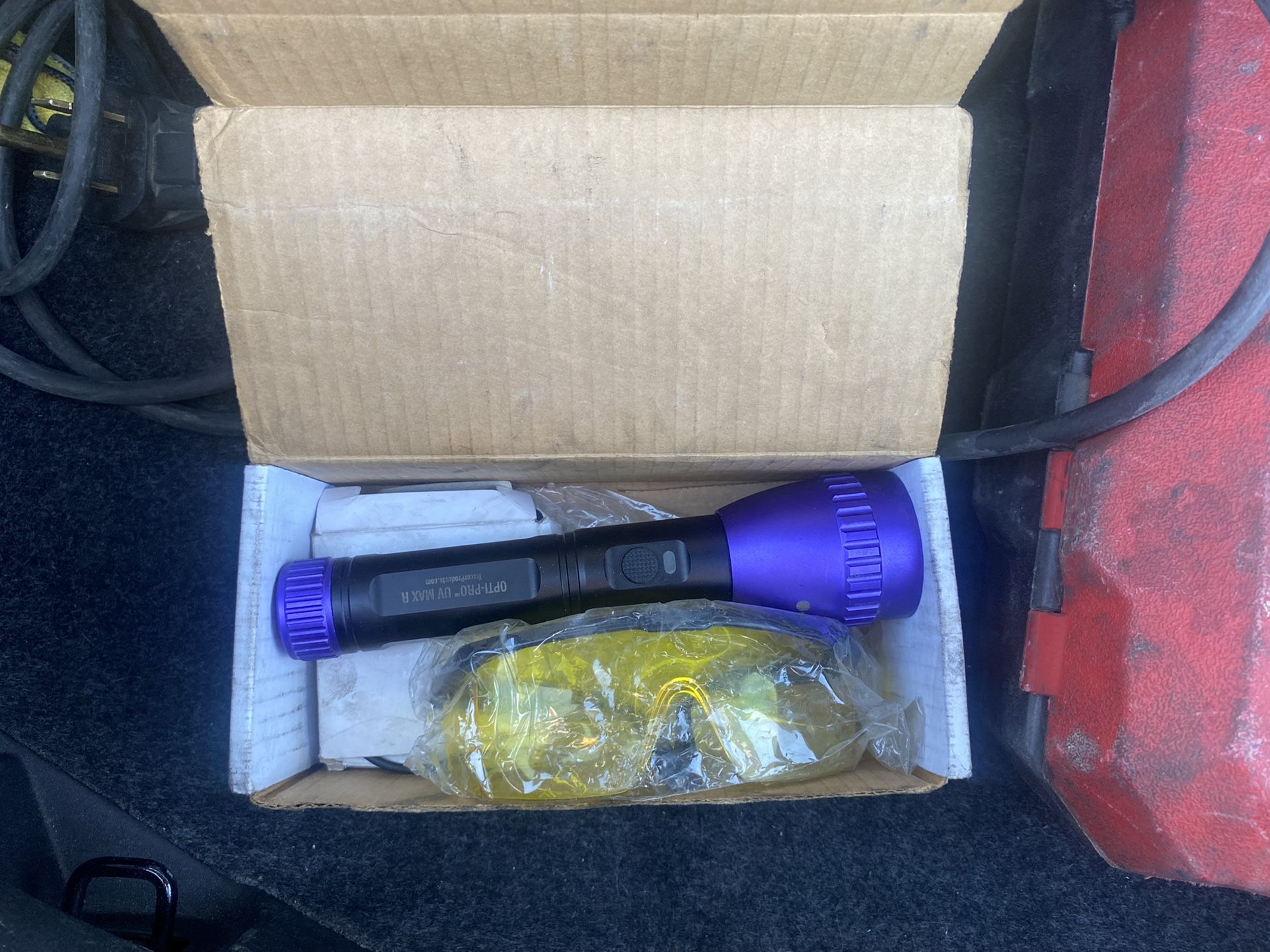 MATCO TOOLS HIGH POWERED UV FLASHLIGHT  