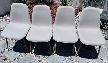 Set of 4 chairs