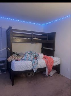 Bunk beds full size and twin size