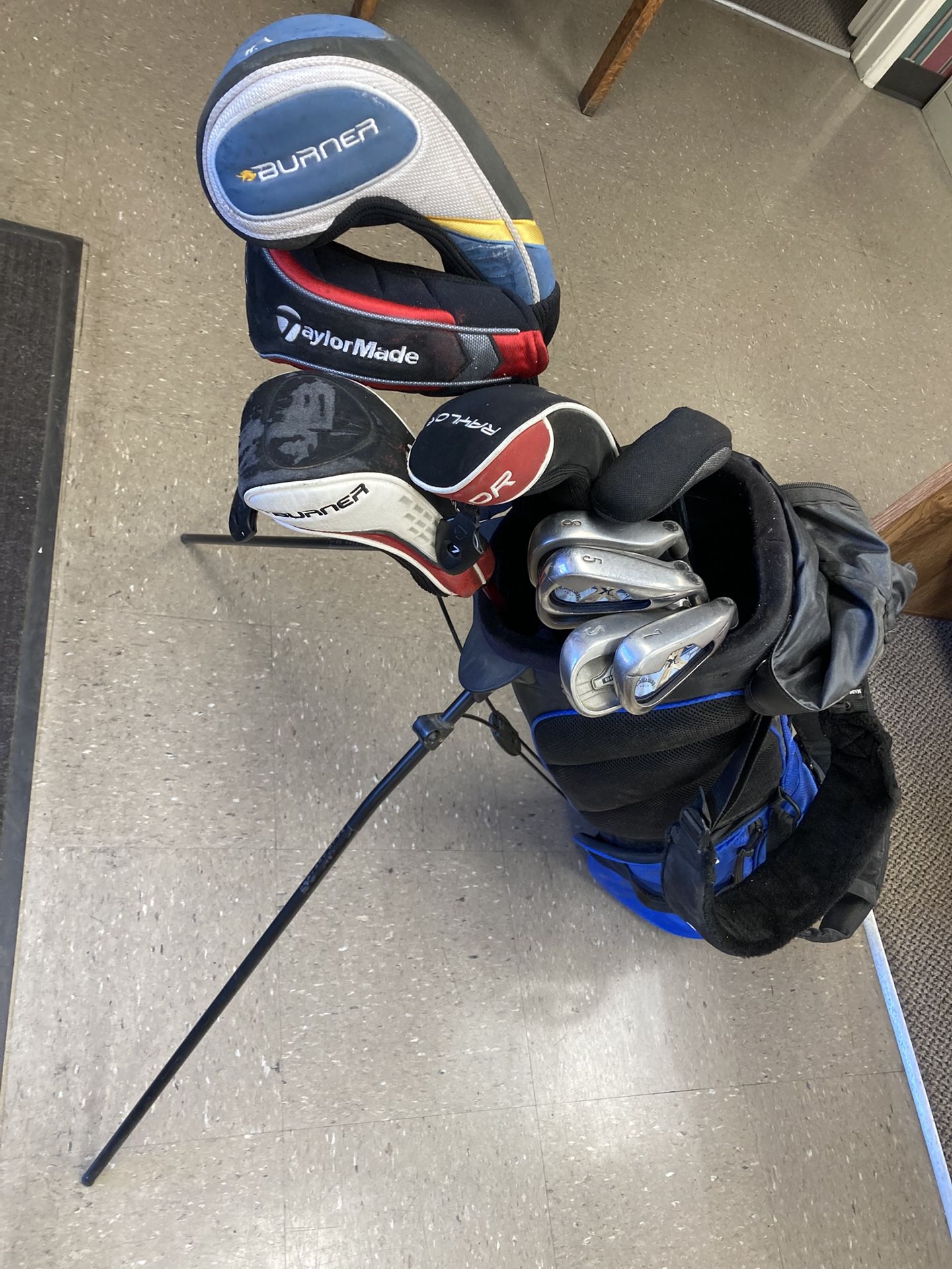 Taylormade Ladies Golf Club Set