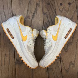 Nike Air Max 90’s Men/9.5 = Women 11
